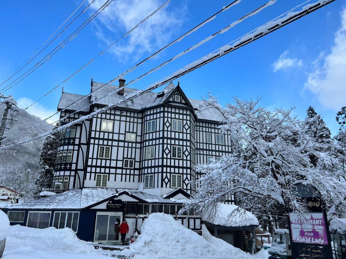 Hakuba Sun Valley Hotel Exterior photo