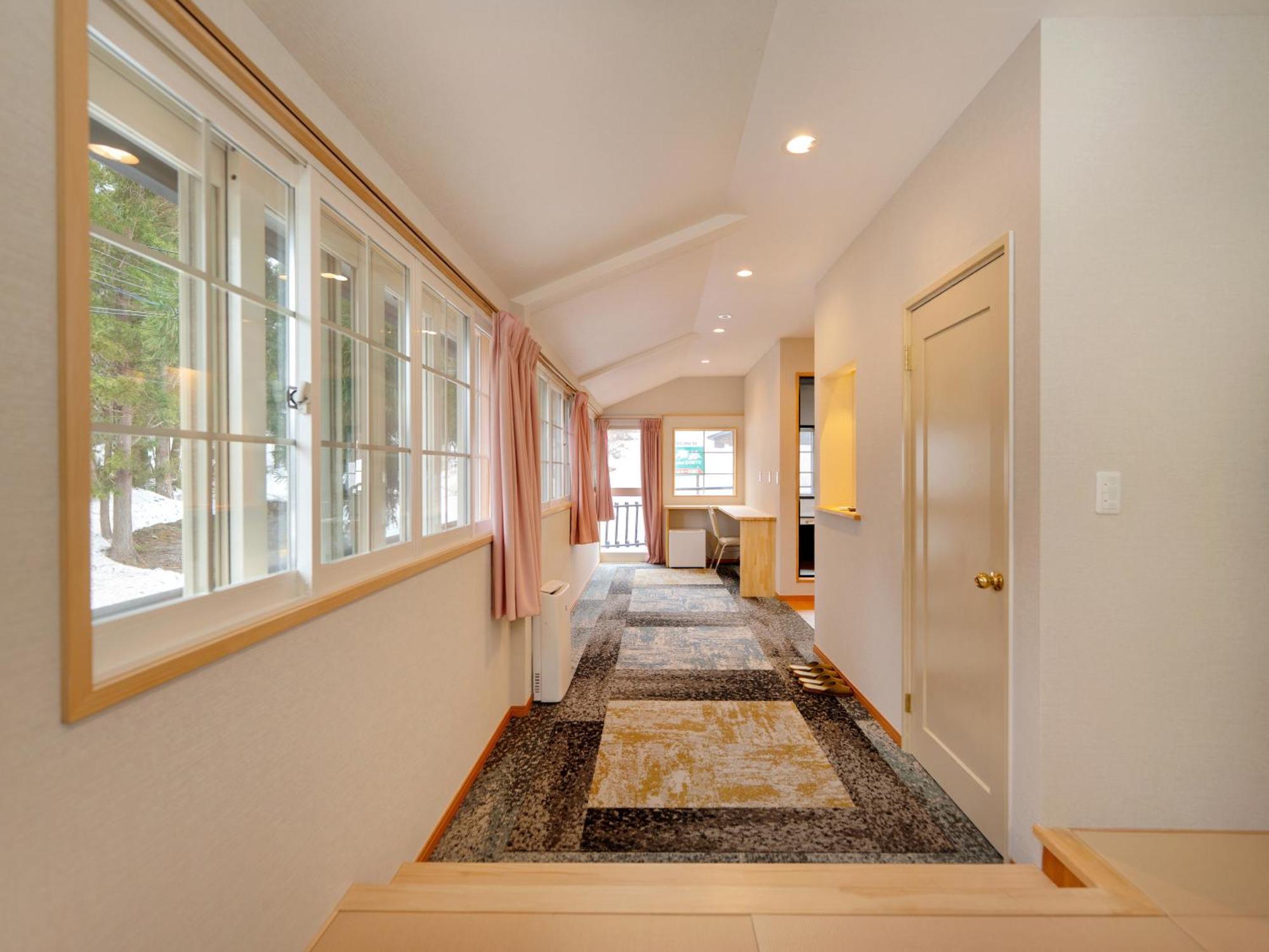 Hakuba Sun Valley Hotel Exterior photo