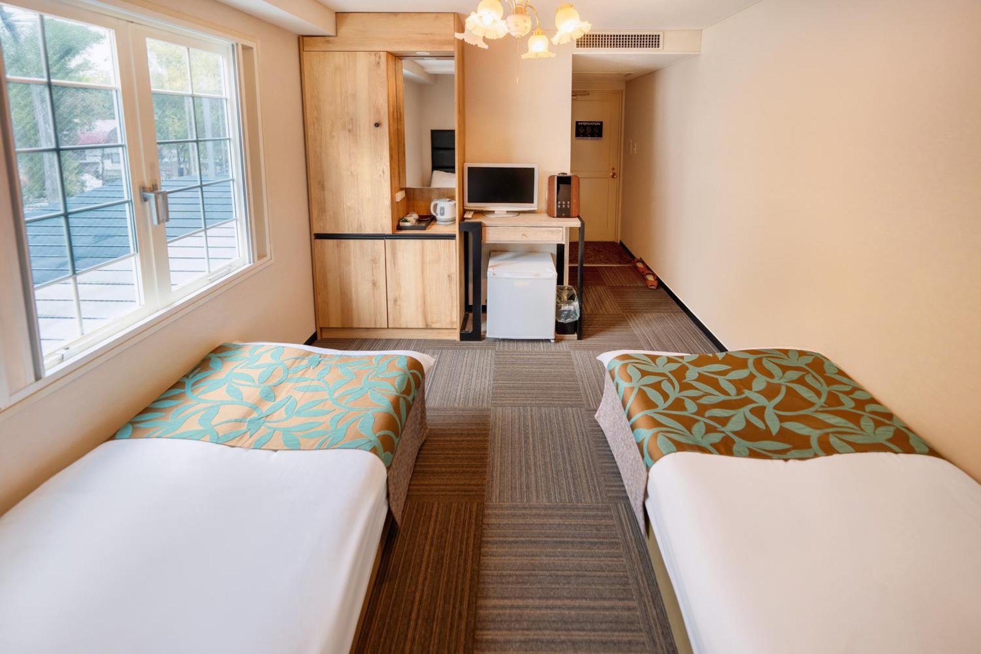Hakuba Sun Valley Hotel Exterior photo