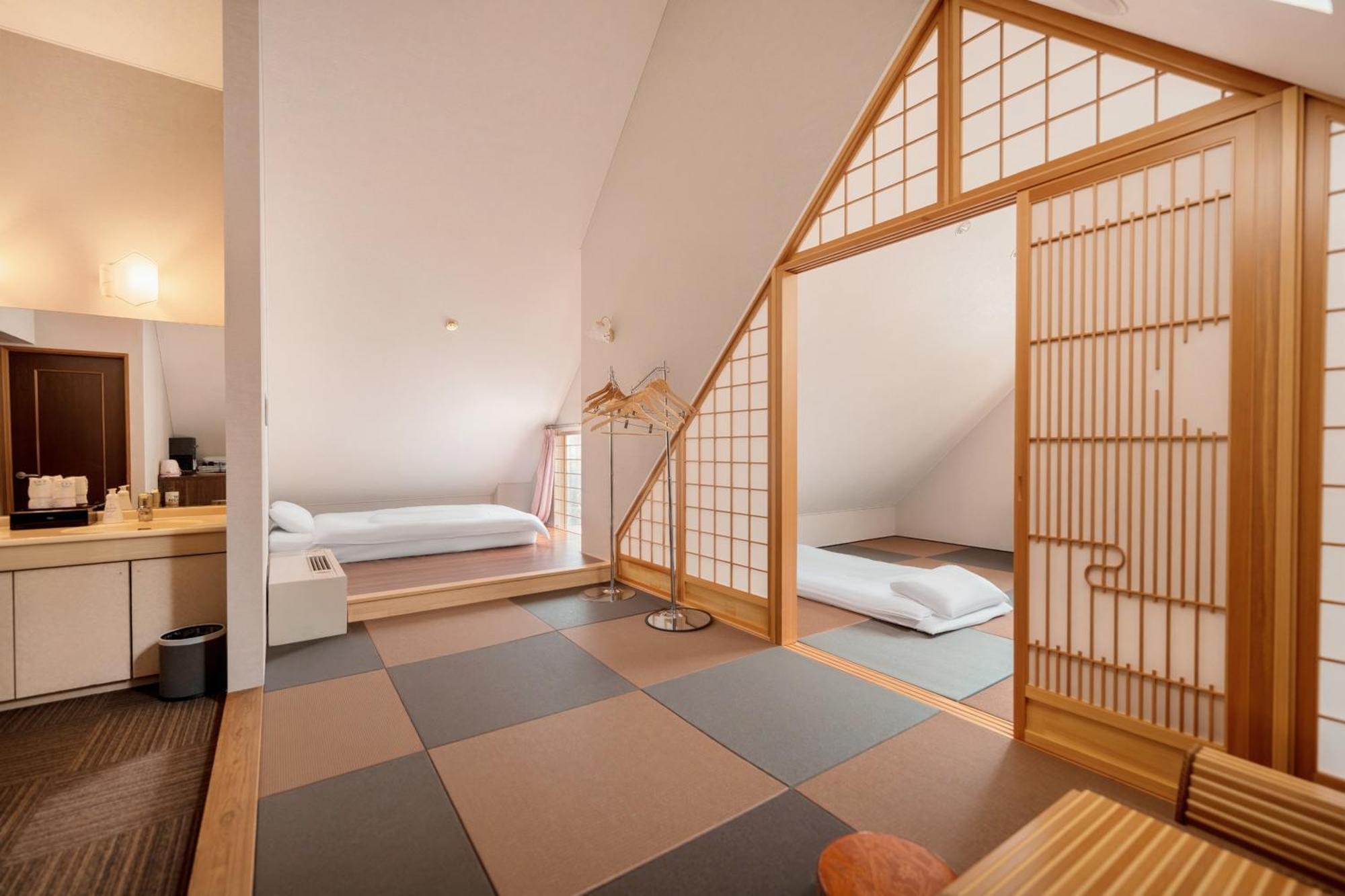 Hakuba Sun Valley Hotel Exterior photo